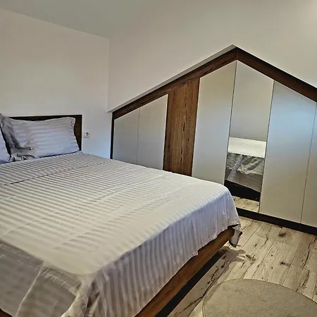 Apartment Sols - Tirana's Heart